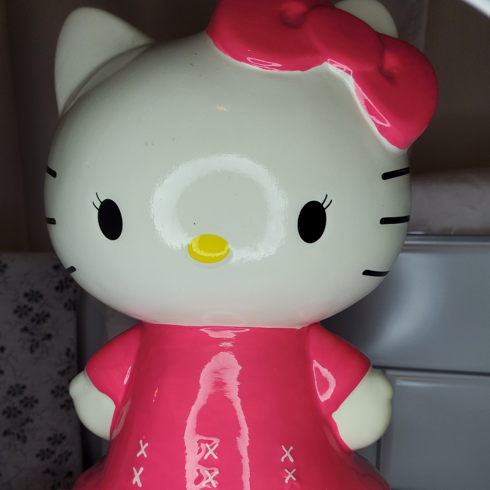 COPY - Hello kitty 9" Ceramic Bank